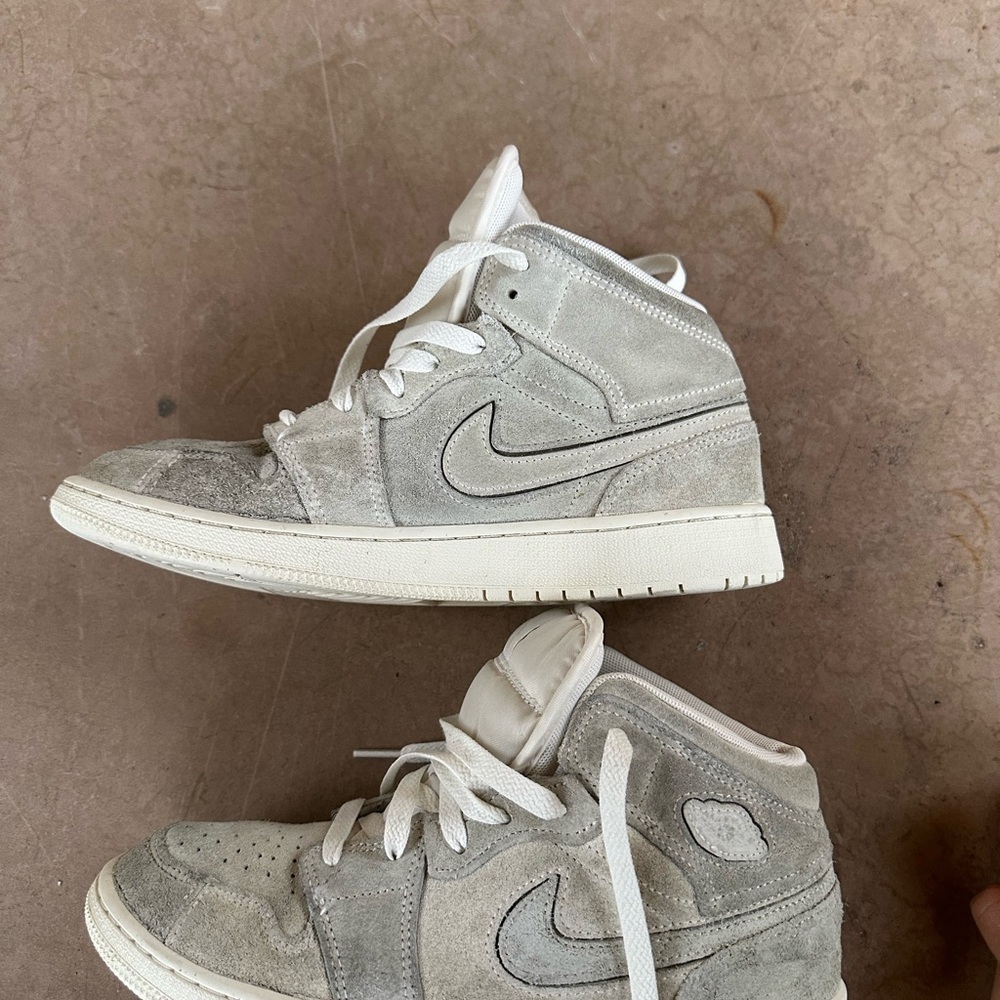 Jordan Women's High-Top Sneakers - Gray and White